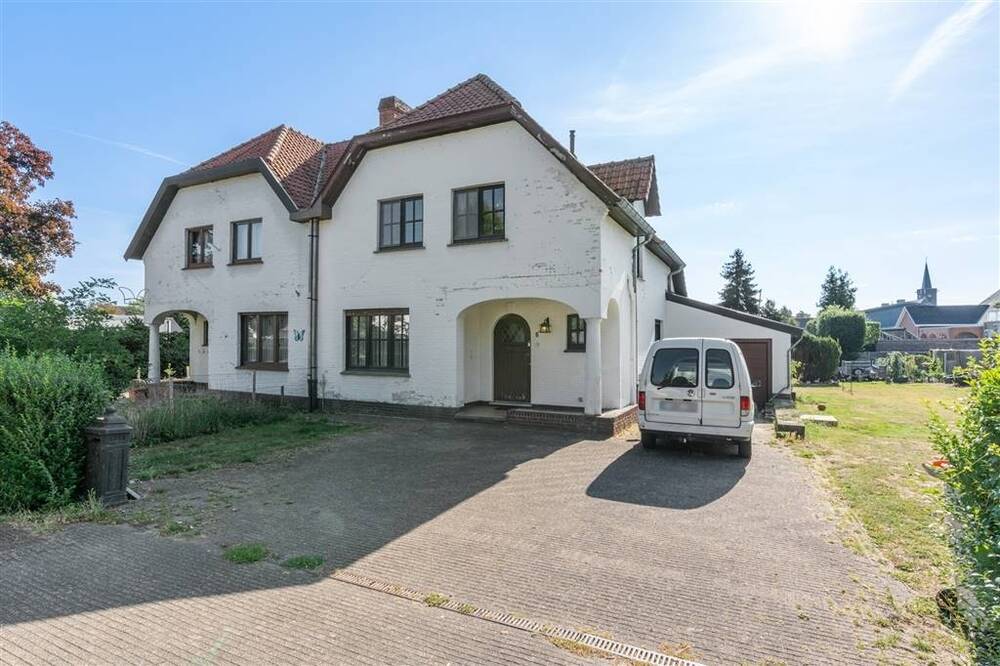 Huis te  koop in Rekem 3621 340000.00€ 3 slaapkamers 154.00m² - Zoekertje 573953