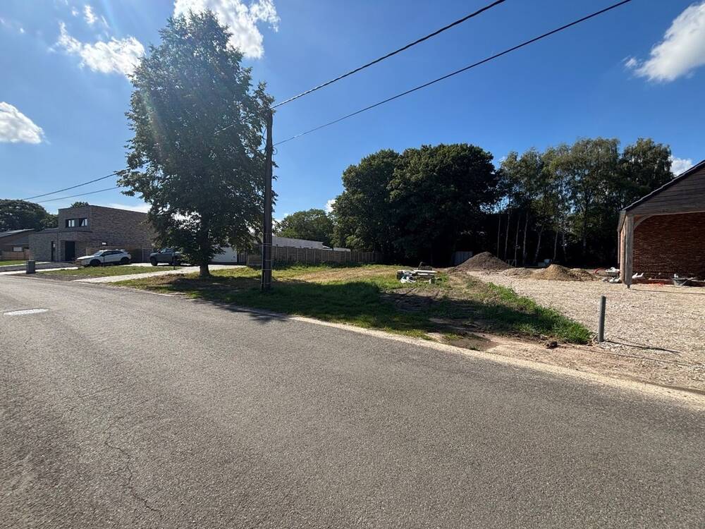 Bouwgrond te  koop in Hechtel 3940 165000.00€  slaapkamers m² - Zoekertje 574848