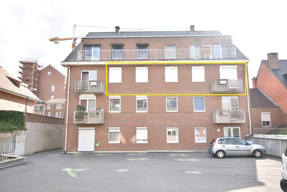Appartement te  huur in Berg 3700 800.00€ 2 slaapkamers 87.00m² - Zoekertje 574917