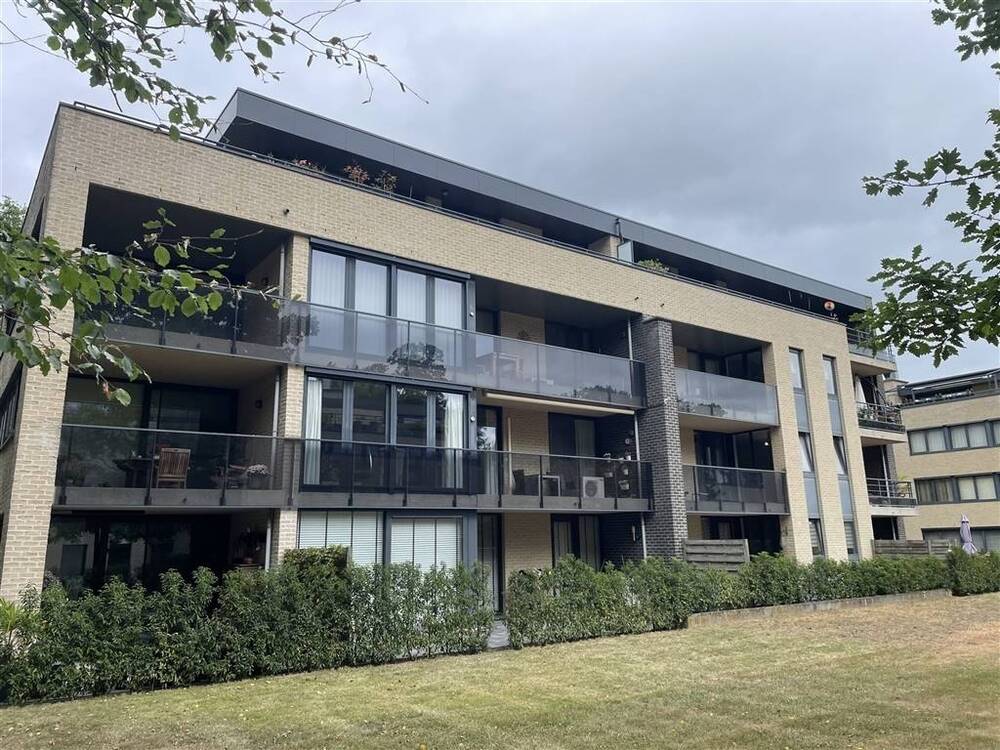 Appartement te  huur in Genk 3600 1085.00€ 3 slaapkamers 132.00m² - Zoekertje 575075