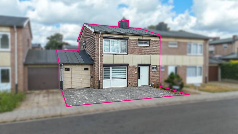 Huis te  koop in Heusden-Zolder 3550 319000.00€ 4 slaapkamers 165.00m² - Zoekertje 576109