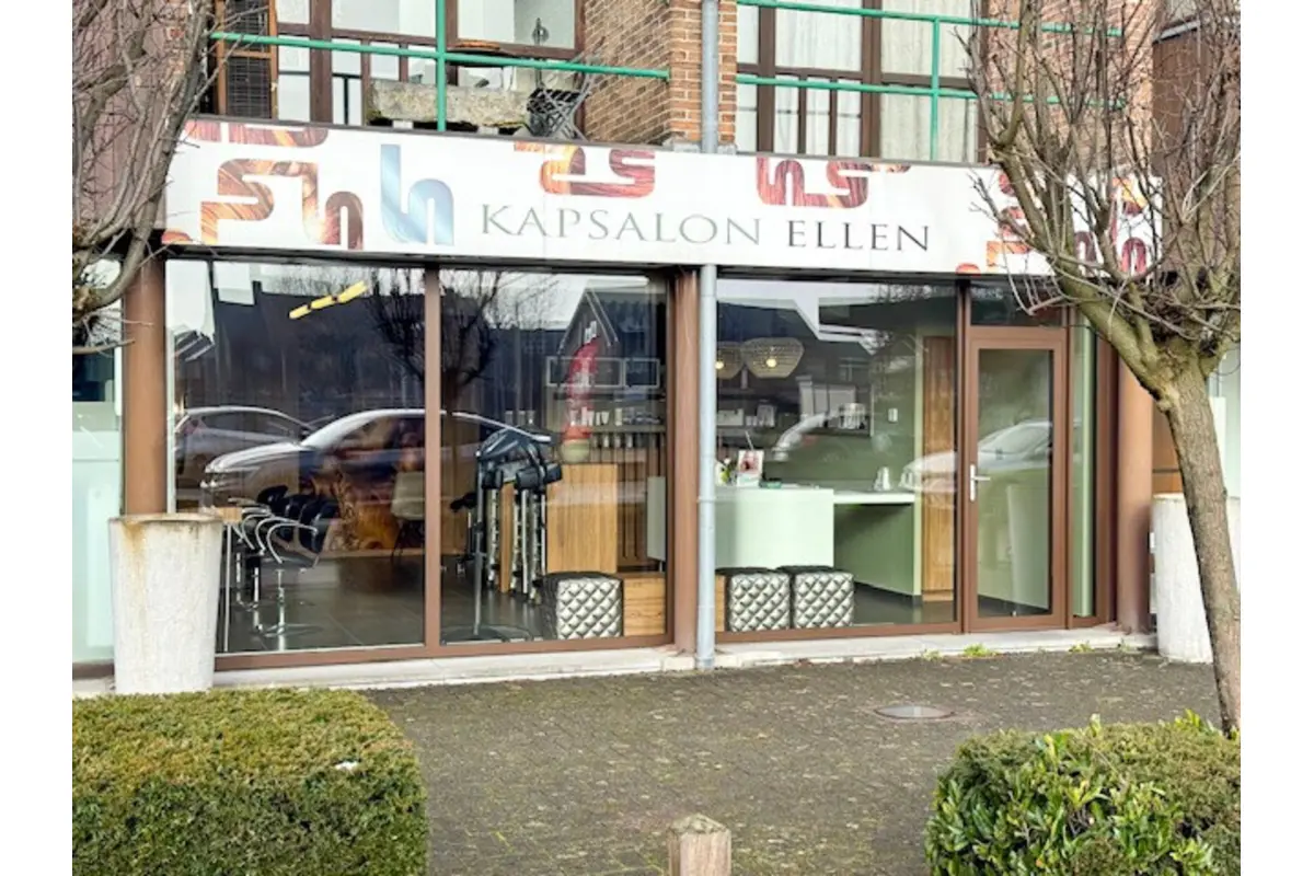 Handelszaak te  koop in Hasselt 3500 184000.00€  slaapkamers m² - Zoekertje 575646