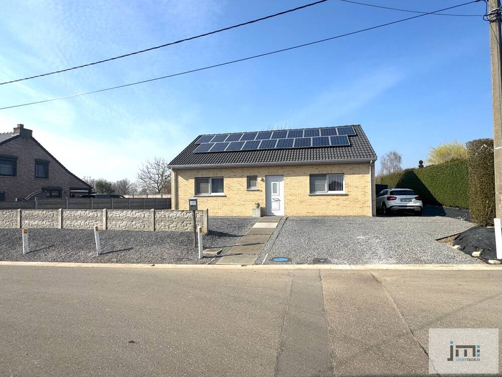 Huis te koop in Wellen 3830 329000.00€ 2 slaapkamers m² - Zoekertje 575595