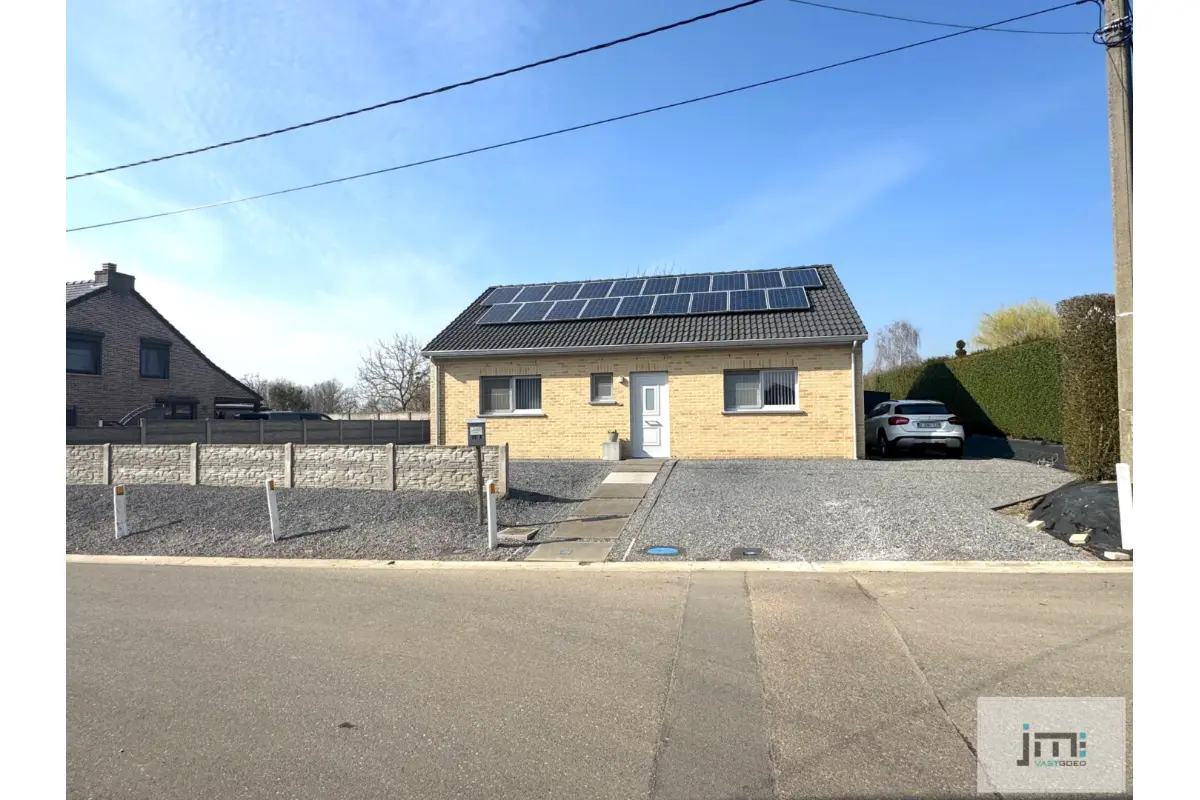 Huis te  koop in Wellen 3830 329000.00€ 2 slaapkamers m² - Zoekertje 575595