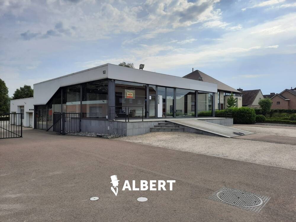 Handelszaak te  in Bilzen 3740 620000.00€  slaapkamers 555.00m² - Zoekertje 577113
