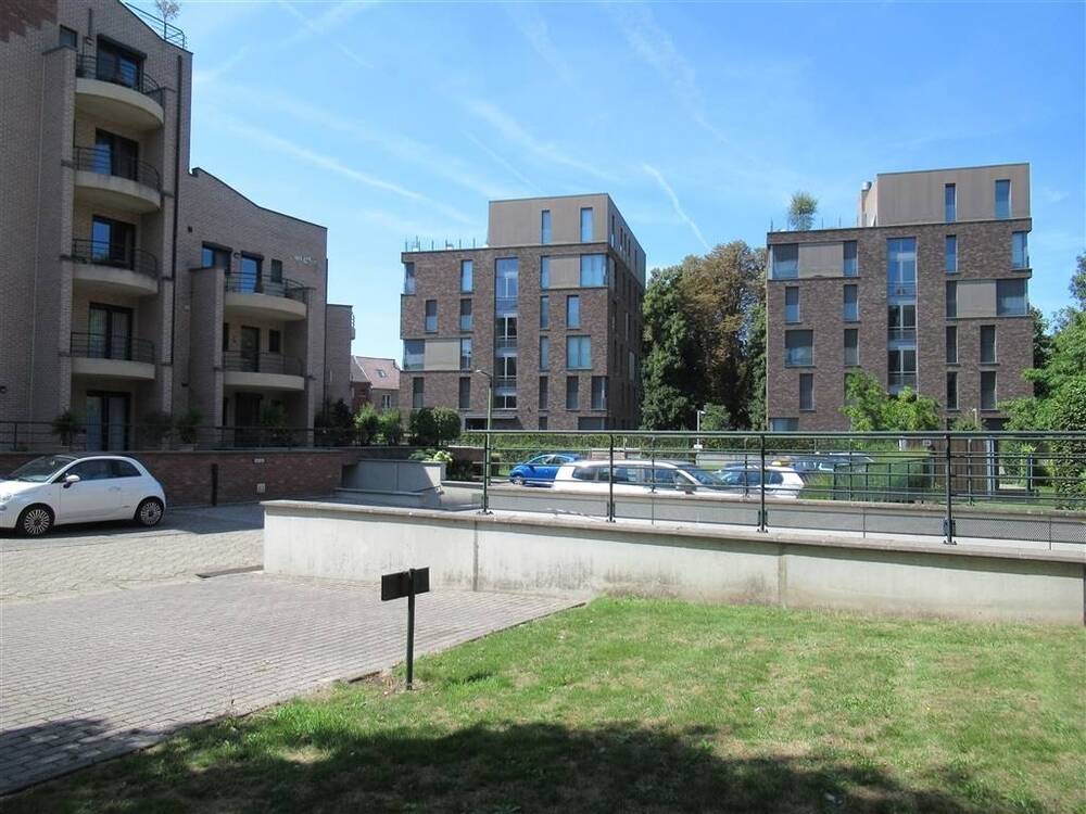 Appartement te huur in Sint-Truiden 3800 1100.00€ 2 slaapkamers m² - Zoekertje 577966