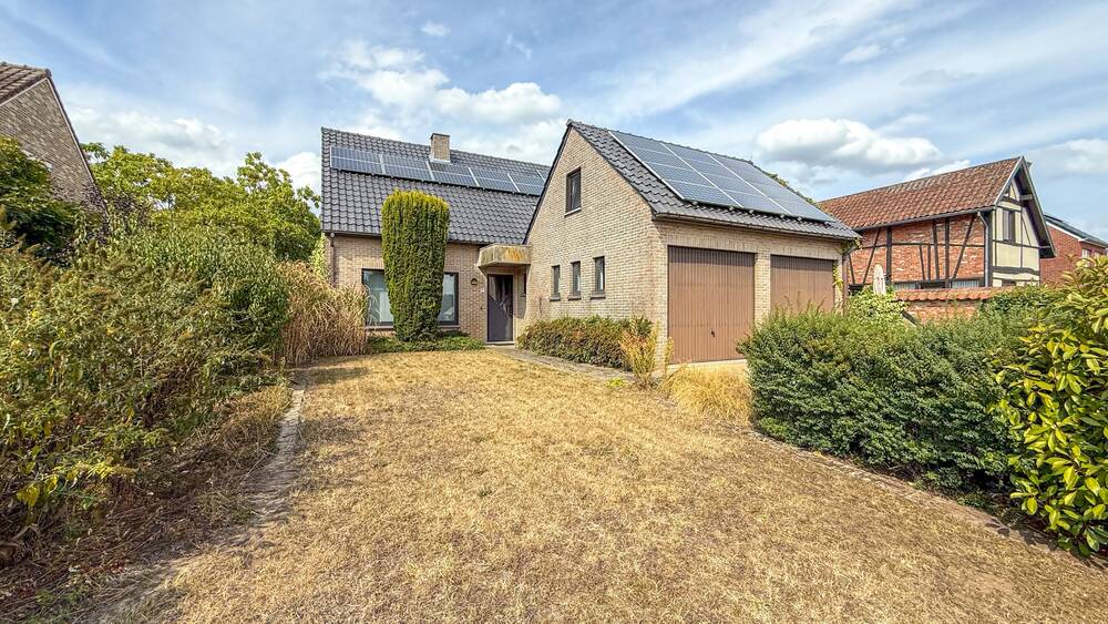 Huis te  huur in Heusden-Zolder 3550 1300.00€ 5 slaapkamers m² - Zoekertje 580109