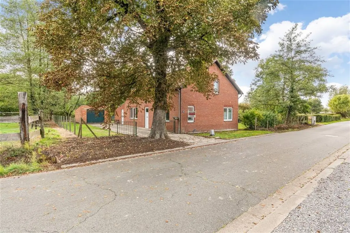 Huis te  koop in Beverst 3740 230000.00€ 2 slaapkamers 82.00m² - Zoekertje 582622