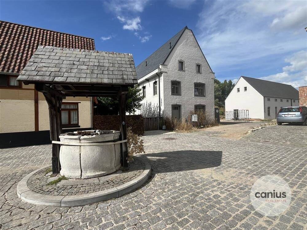 Huis te  koop in Sint-Truiden 3800 401600.00€ 2 slaapkamers 134.00m² - Zoekertje 582454