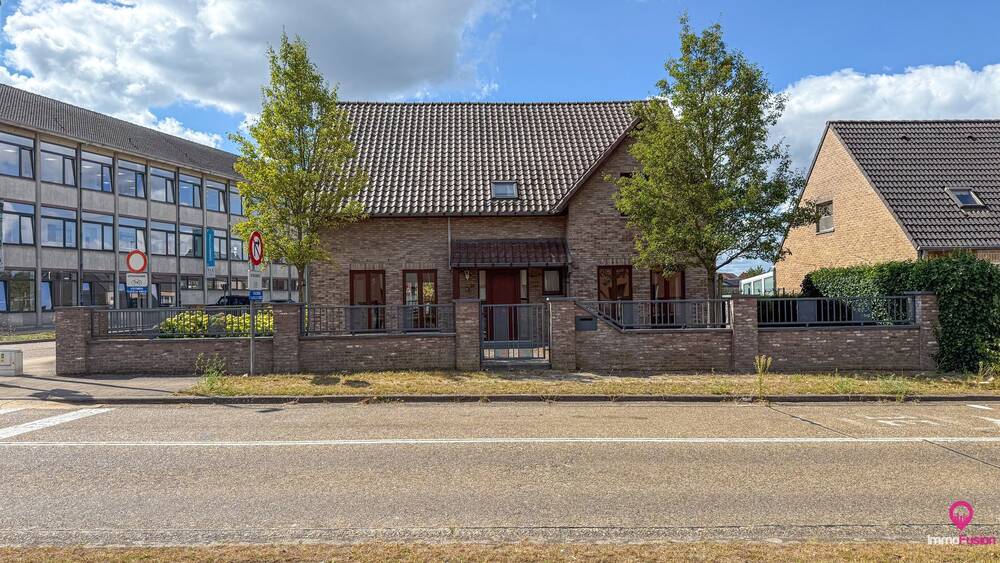 Huis te koop in Leopoldsburg 3970 498000.00€ 4 slaapkamers 240.00m² - Zoekertje 581258