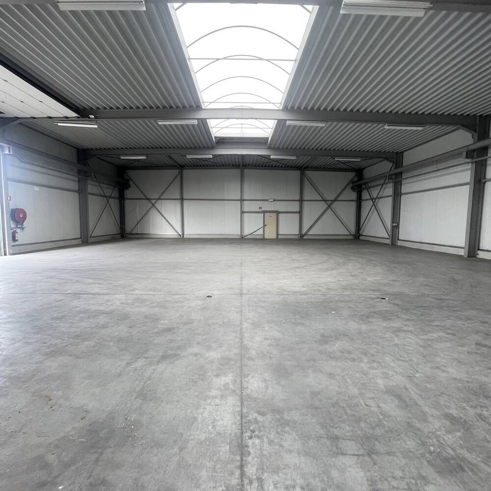 Handelszaak te huur in Opglabbeek 3660 1100.00€ slaapkamers 420.00m² - Zoekertje 581251