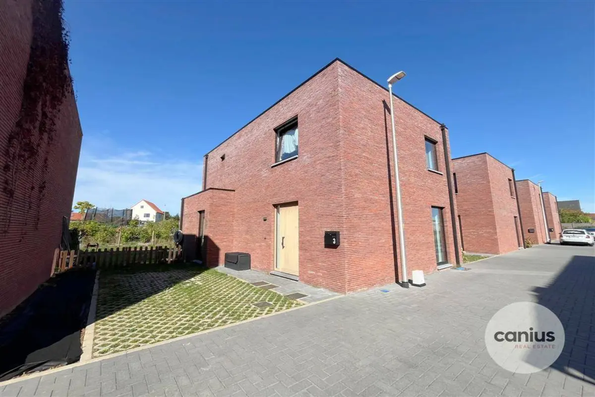 Huis te  koop in Bommershoven 3840 395000.00€ 3 slaapkamers 143.00m² - Zoekertje 583024