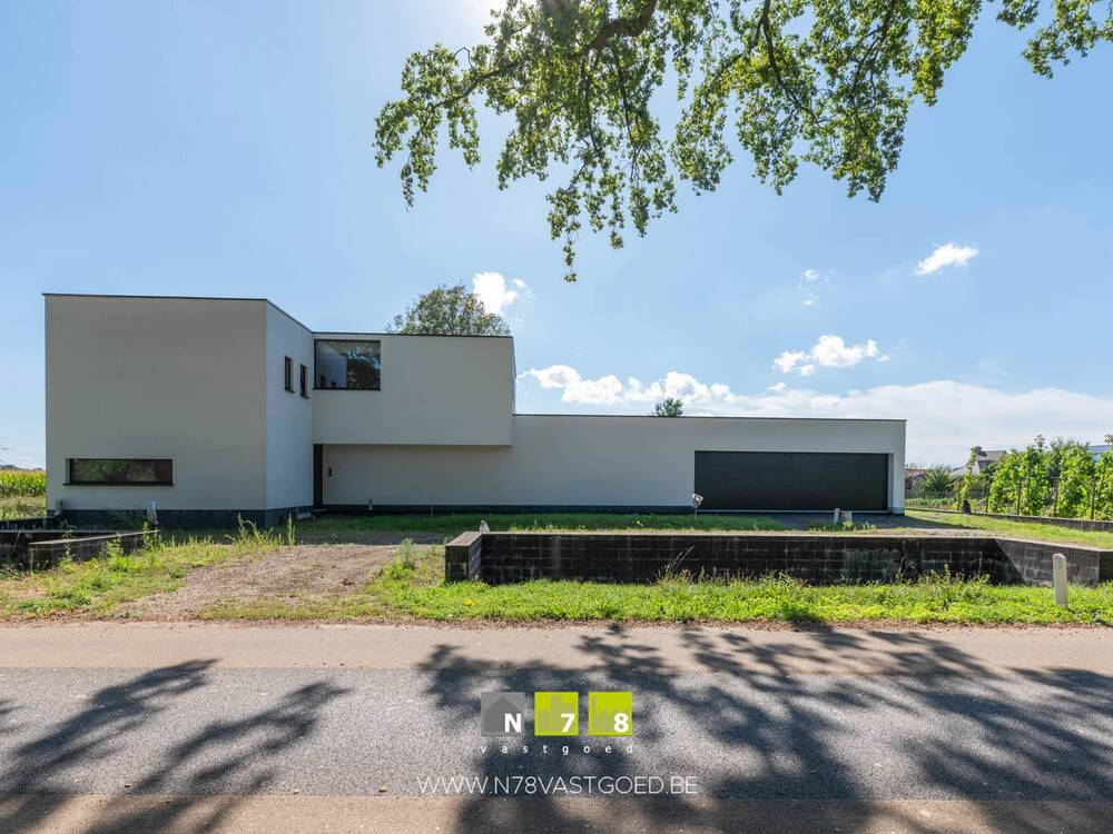 Huis te koop in Dilsen-Stokkem 3650 795000.00€ 3 slaapkamers 239.00m² - Zoekertje 582949