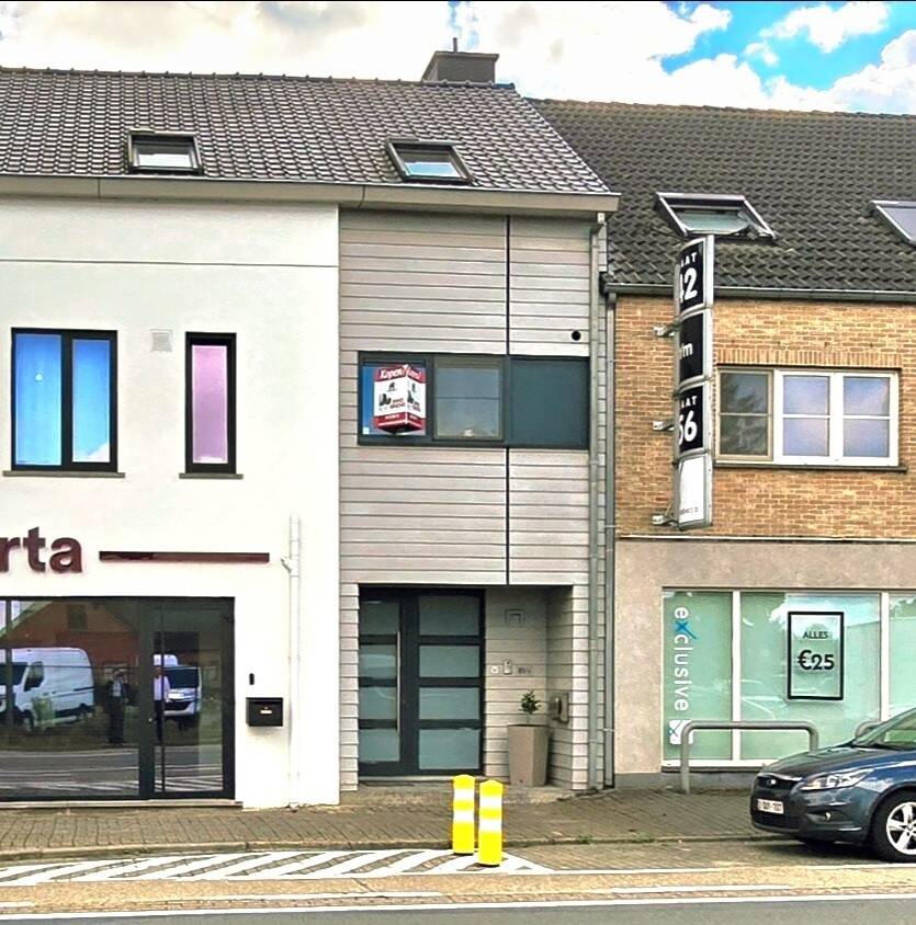 Appartement te  koop in Heusden-Zolder 3550 349000.00€  slaapkamers m² - Zoekertje 583964