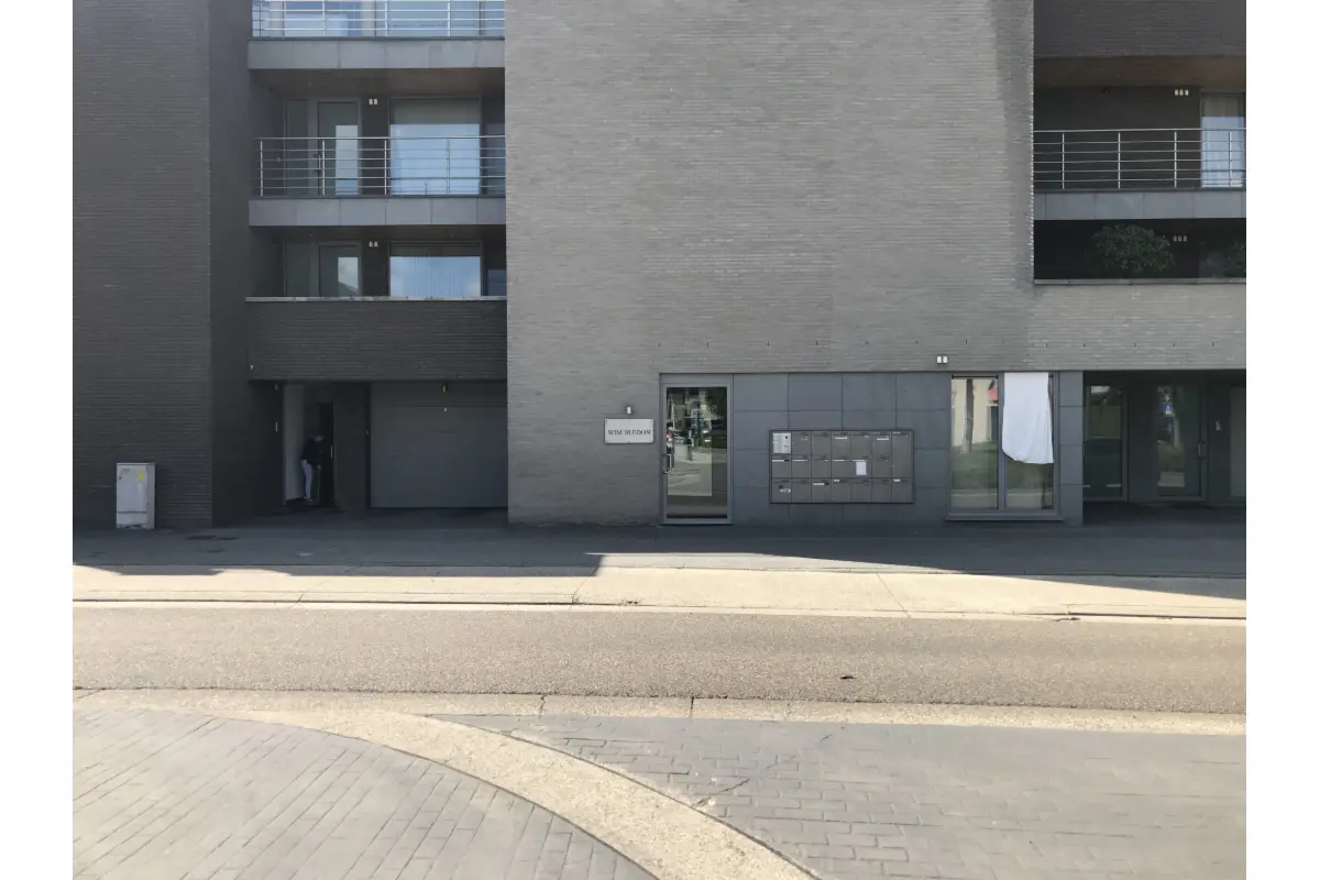 Parking & garage te  huur in Kuringen 3511 50.00€  slaapkamers m² - Zoekertje 637713