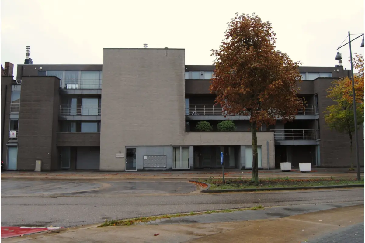 Parking & garage te  huur in Kuringen 3511 50.00€  slaapkamers m² - Zoekertje 637713