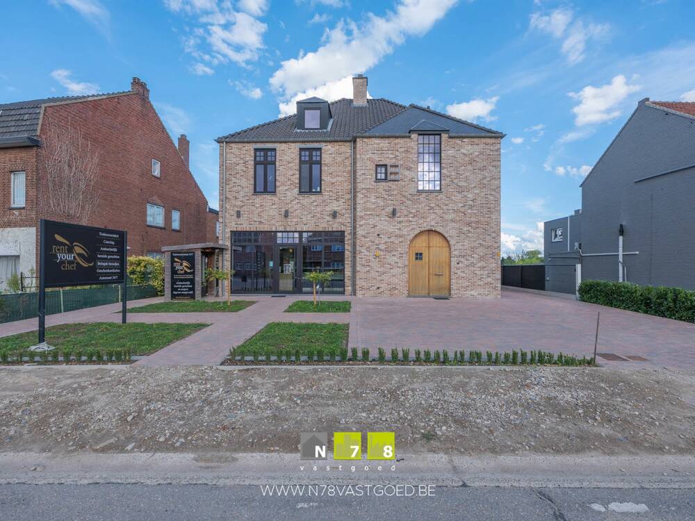 Mixgebouw te  koop in Dilsen-Stokkem 3650 825000.00€ 2 slaapkamers 311.00m² - Zoekertje 584203