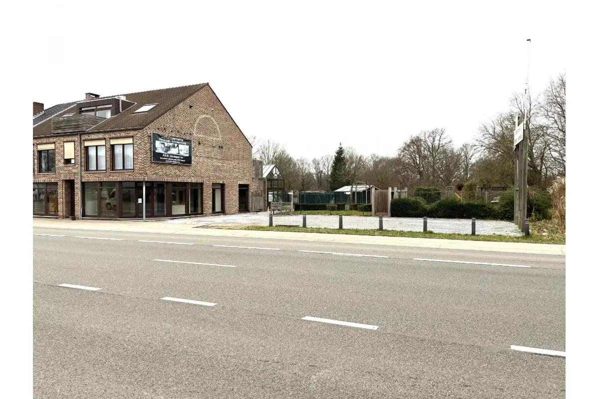 Grond te  koop in Hasselt 3500 349000.00€  slaapkamers m² - Zoekertje 584291