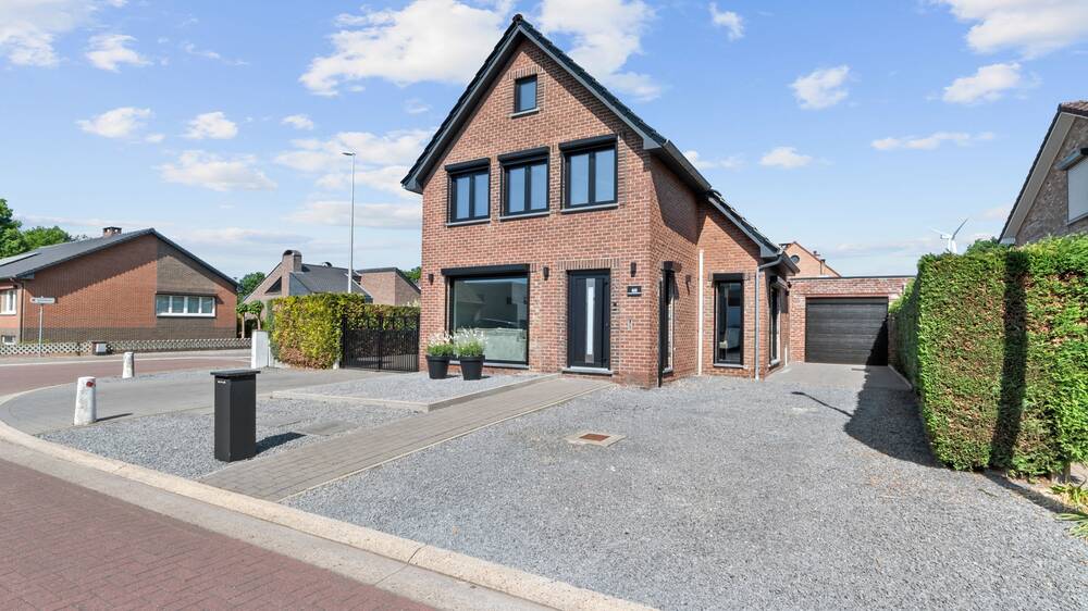 Huis te koop in Dilsen-Stokkem 3650 435000.00€ 2 slaapkamers 177.00m² - Zoekertje 585401