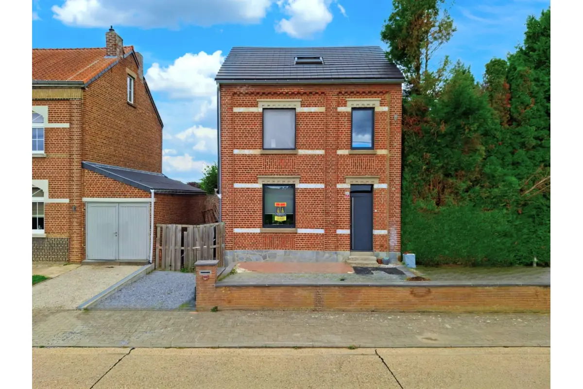 Huis te  koop in Millen 3770 329000.00€ 3 slaapkamers 847.00m² - Zoekertje 584445