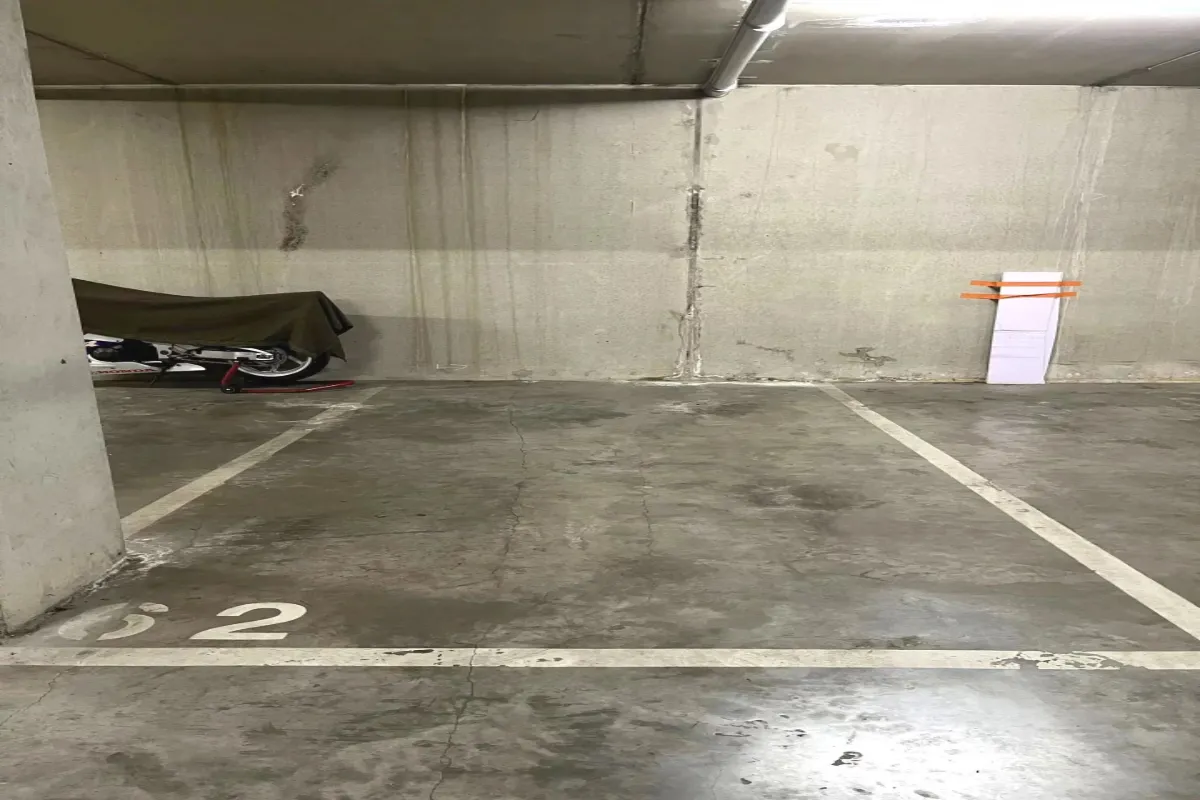 Parking & garage te  koop in Beringen 3580 0.00€  slaapkamers m² - Zoekertje 584444