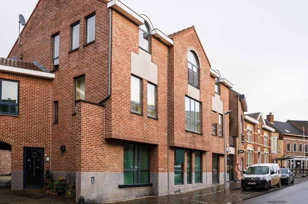 Handelszaak te  huur in 's Gravenvoeren 3798 1250.00€  slaapkamers 181.00m² - Zoekertje 586177