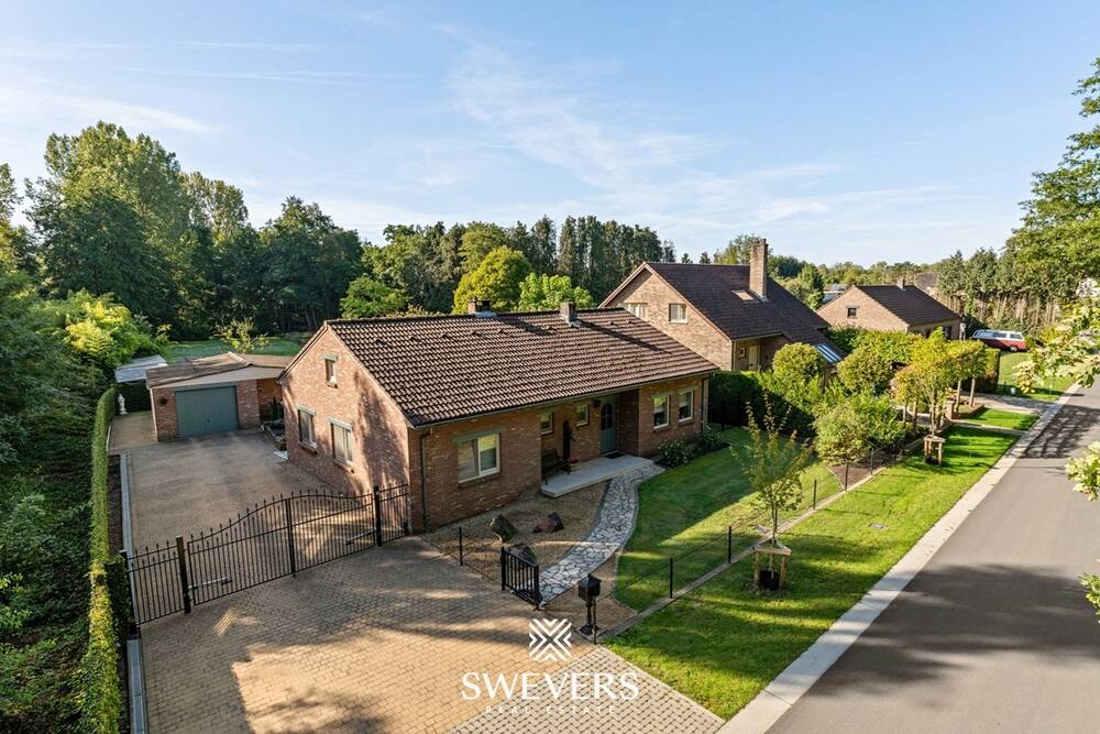 Huis te koop in Leopoldsburg 3970 425000.00€ 3 slaapkamers 161.00m² - Zoekertje 586184
