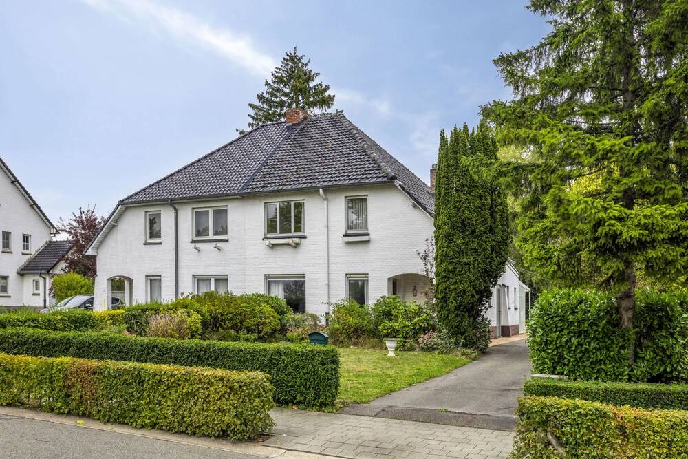 Huis te koop in Hasselt 3500 330000.00€ 4 slaapkamers 172.00m² - Zoekertje 586902