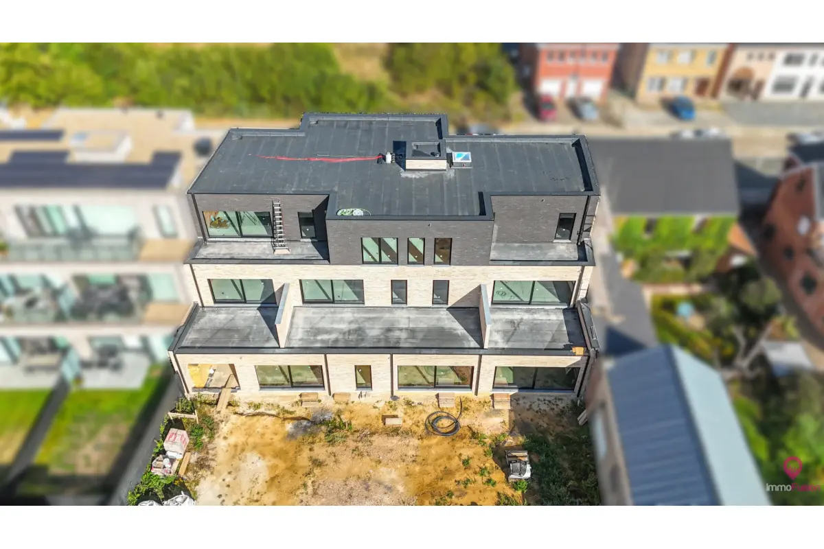 Appartement te  koop in Heusden-Zolder 3550 283000.00€ 2 slaapkamers 80.00m² - Zoekertje 587175