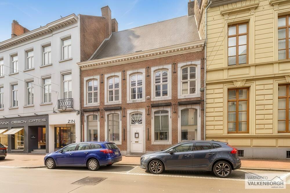 Handelszaak te  koop in Hasselt 3500 0.00€  slaapkamers 407.00m² - Zoekertje 588825