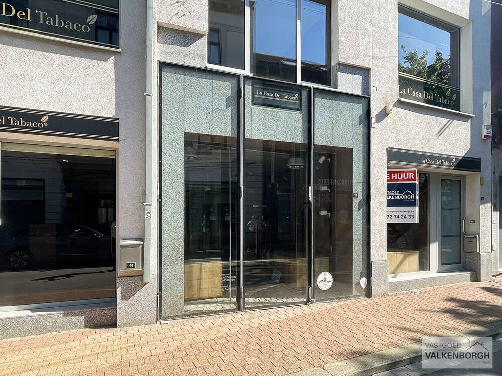 Handelszaak te  koop in Hasselt 3500 695000.00€ 1 slaapkamers 240.00m² - Zoekertje 588806