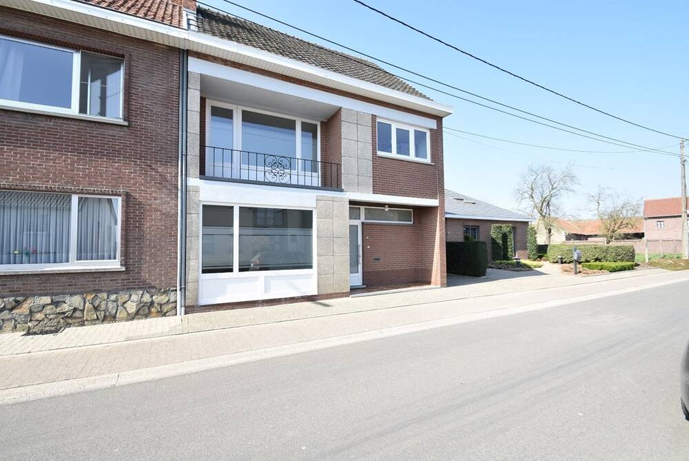 Huis te huur in Hoeselt 3730 1100.00€ 3 slaapkamers 138.00m² - Zoekertje 588779