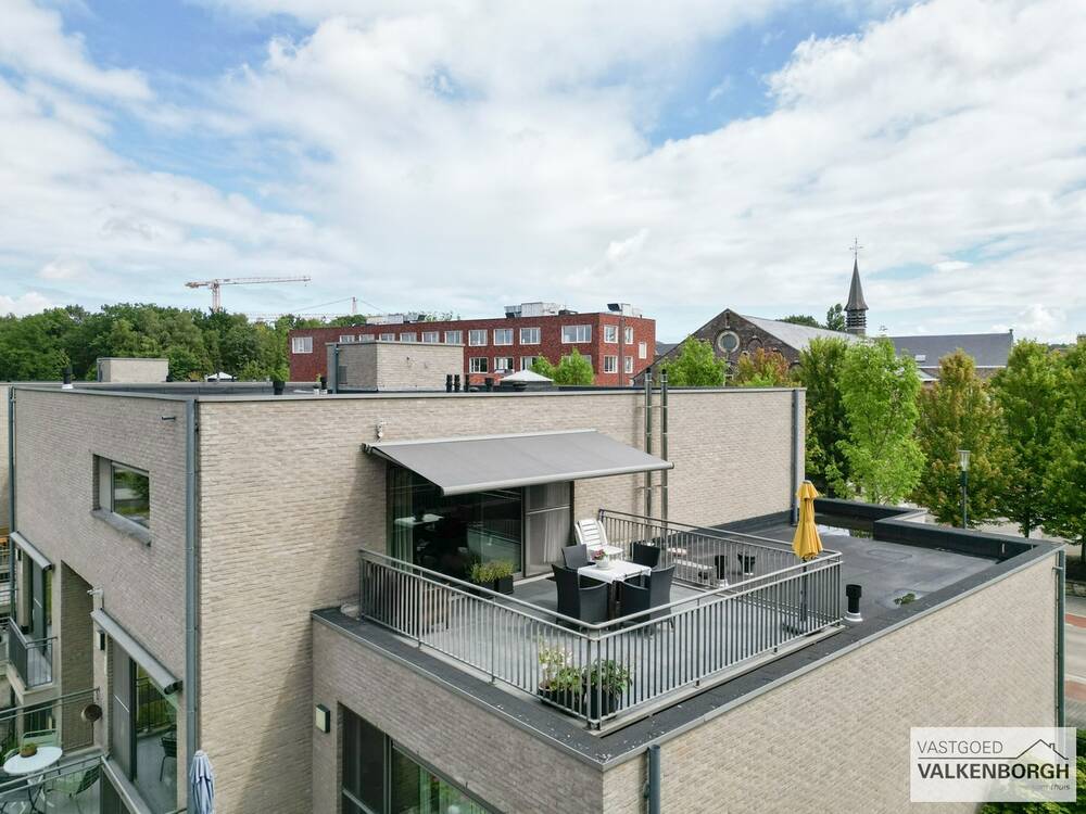 Appartementsgebouw te koop in Heusden-Zolder 3550 240000.00€ 1 slaapkamers 83.00m² - Zoekertje 588818
