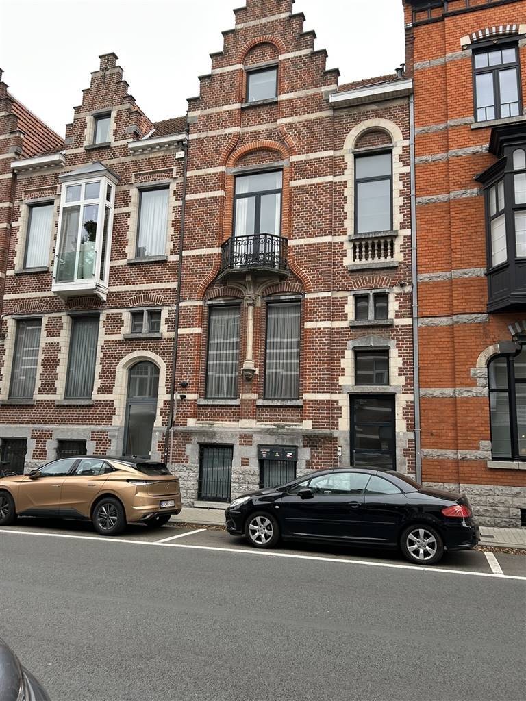 Appartement te  huur in Sint-Truiden 3800 680.00€ 1 slaapkamers 87.00m² - Zoekertje 589937