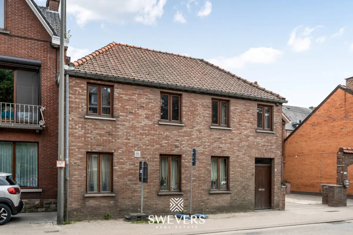 Huis te  koop in Sint-Truiden 3800 189000.00€ 3 slaapkamers 215.00m² - Zoekertje 591668