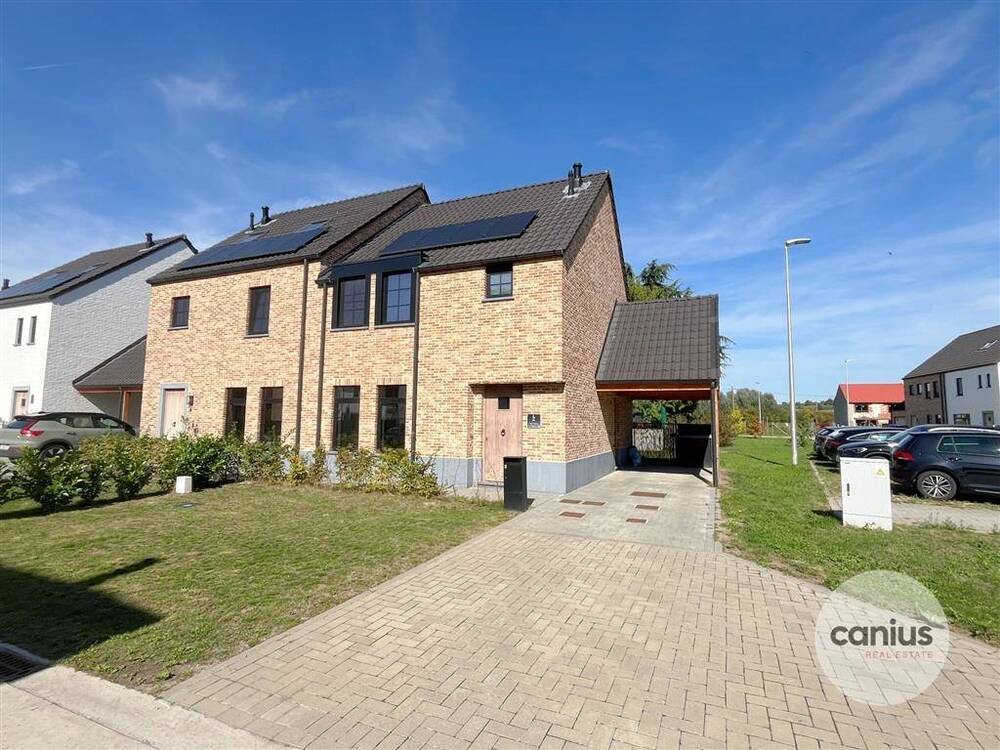 Huis te  koop in Berg 3700 379000.00€ 3 slaapkamers 132.00m² - Zoekertje 592278