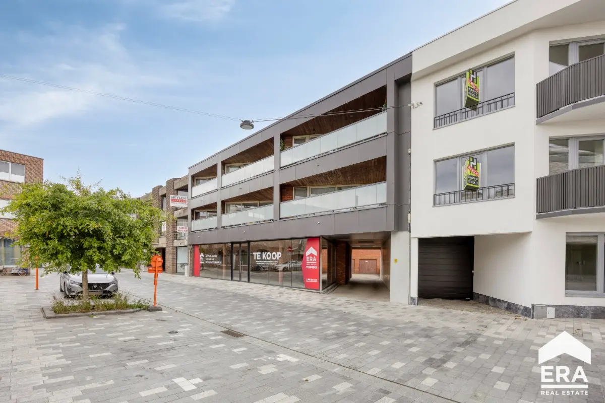 Handelszaak te  koop in Lommel 3920 165000.00€ 0 slaapkamers 140.00m² - Zoekertje 593086