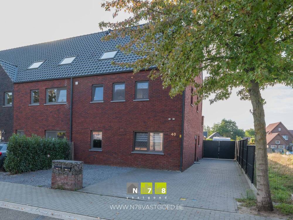 Appartement te koop in Bocholt 3950 299000.00€ 3 slaapkamers 87.70m² - Zoekertje 592182
