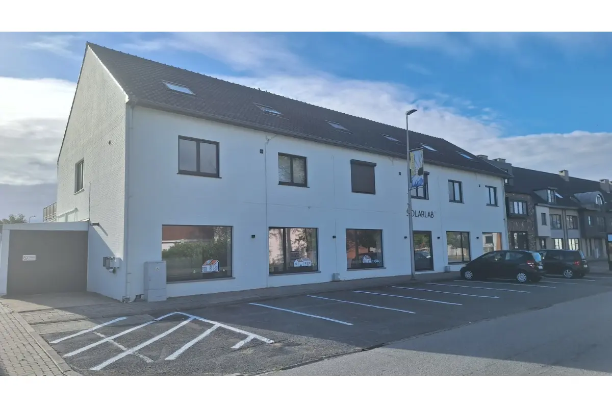 Handelszaak te  koop in Alken 3570 435000.00€  slaapkamers 400.00m² - Zoekertje 593236