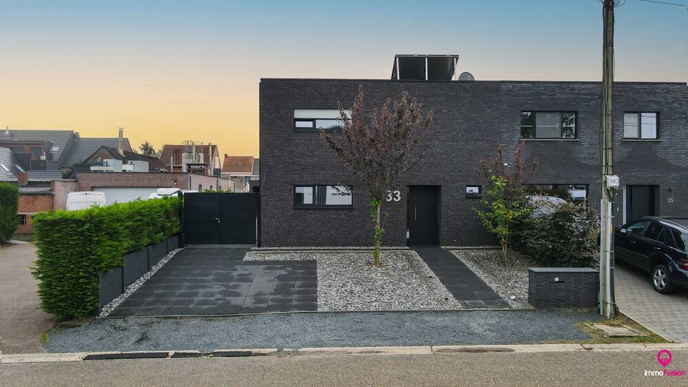 Huis te  koop in Heusden-Zolder 3550 549000.00€ 3 slaapkamers 234.00m² - Zoekertje 593798