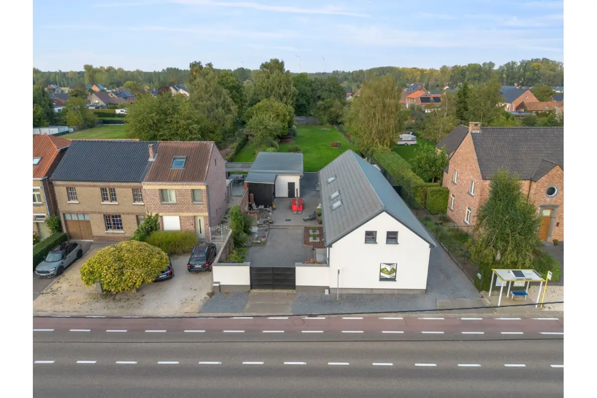 Huis te  koop in Beverst 3740 549000.00€ 4 slaapkamers 295.00m² - Zoekertje 594293