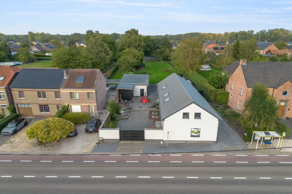 Huis te  koop in Beverst 3740 569000.00€ 4 slaapkamers 295.00m² - Zoekertje 594293