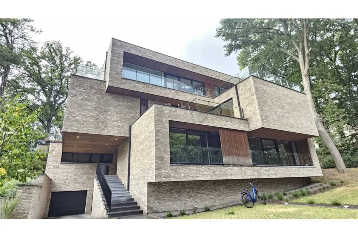 Appartement te  koop in Genk 3600 749000.00€ 2 slaapkamers 127.00m² - Zoekertje 595016