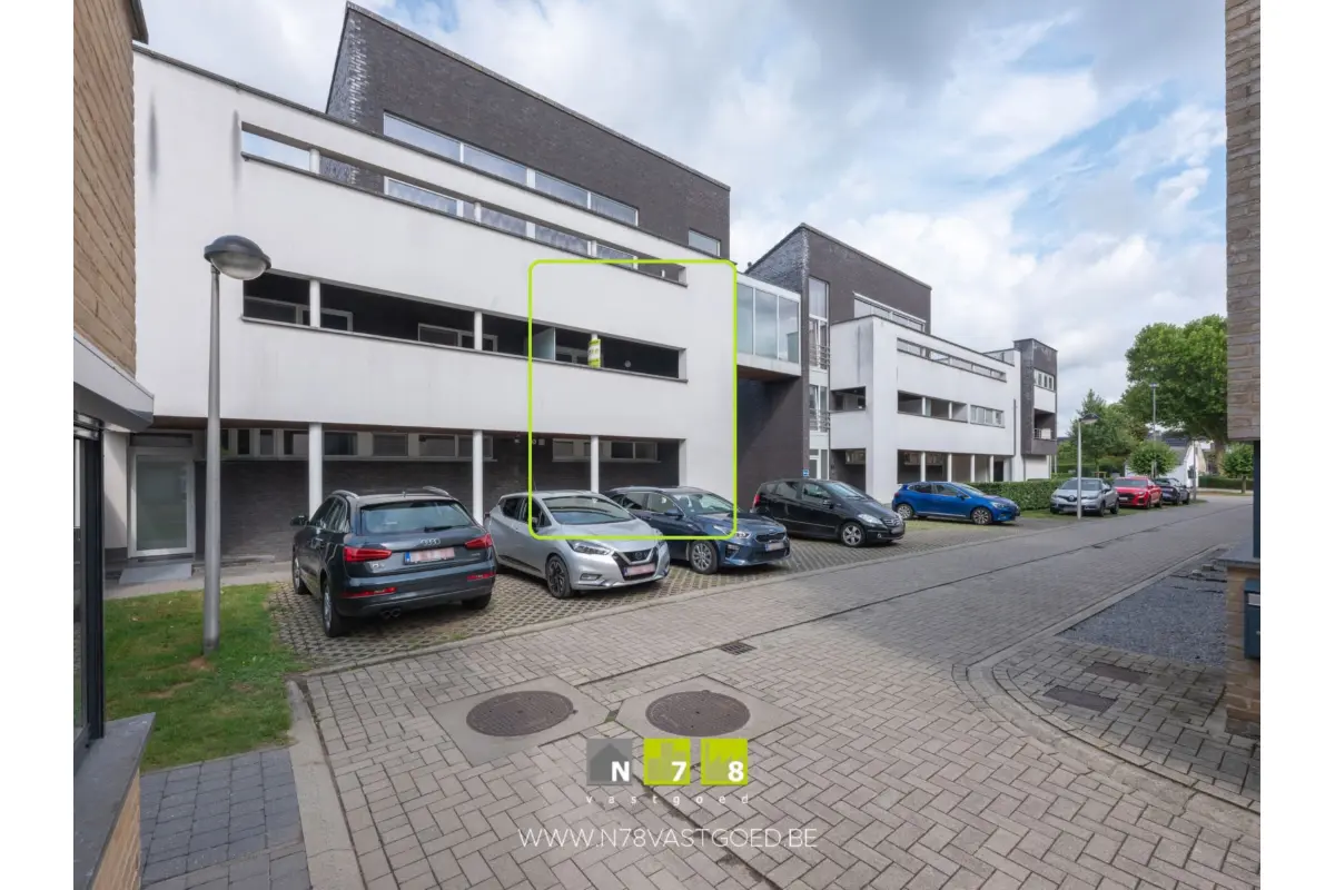 Appartement te  koop in Dilsen-Stokkem 3650 319000.00€ 3 slaapkamers 137.00m² - Zoekertje 595198