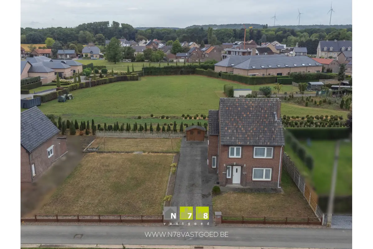 Huis te  koop in Dilsen-Stokkem 3650 355000.00€ 3 slaapkamers 137.00m² - Zoekertje 594705