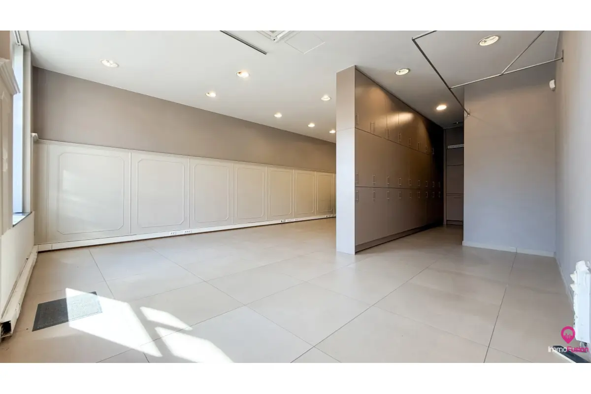 Handelszaak te  koop in Beringen 3580 159000.00€  slaapkamers 71.00m² - Zoekertje 630551