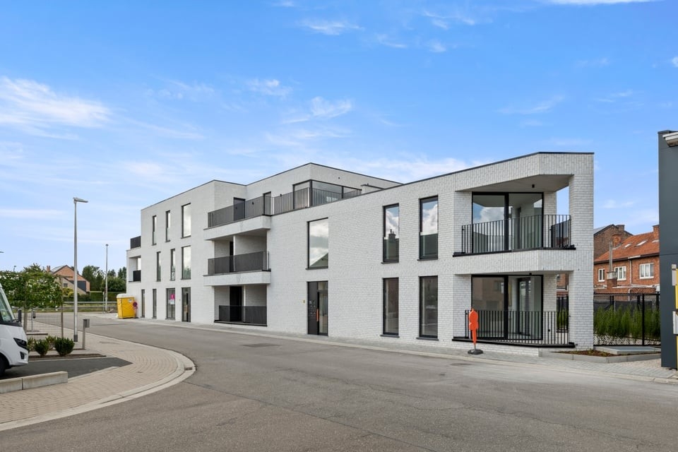 Appartement te koop in Sint-Truiden 3800 332500.00€ 2 slaapkamers m² - Zoekertje 595781