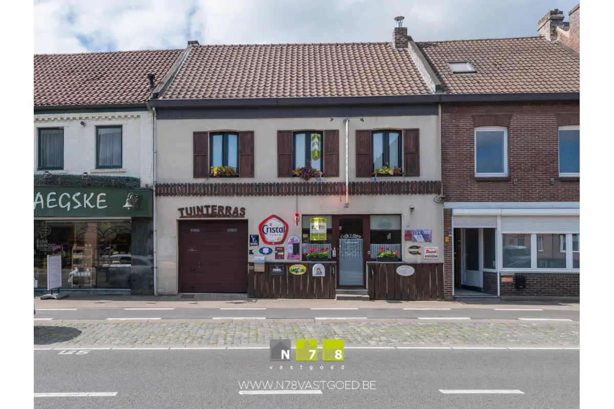 Huis te  koop in Dilsen-Stokkem 3650 285000.00€ 3 slaapkamers 273.00m² - Zoekertje 596698