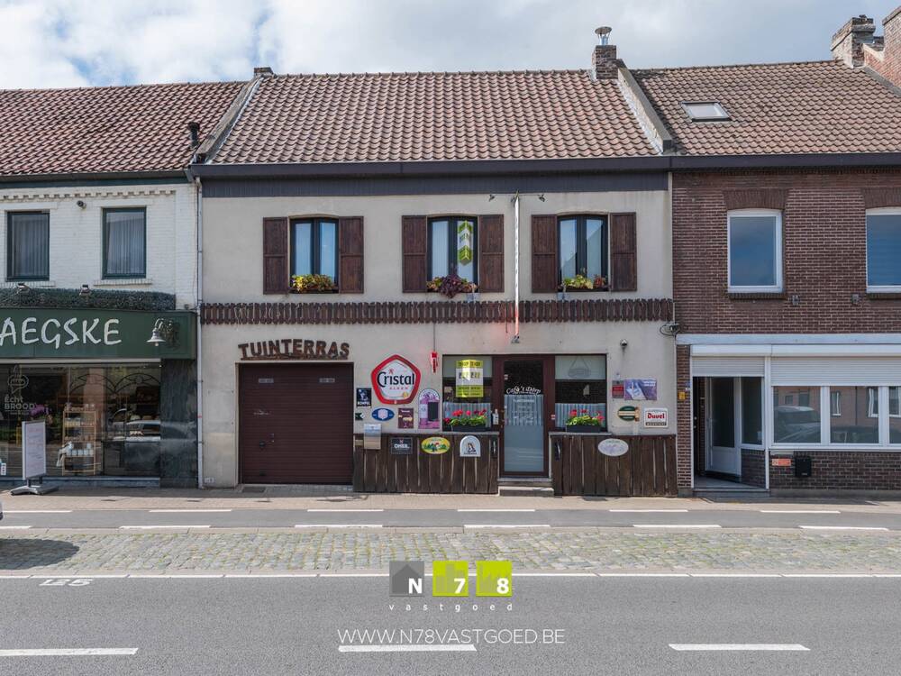 Huis te koop in Dilsen-Stokkem 3650 285000.00€ 3 slaapkamers 273.00m² - Zoekertje 596698