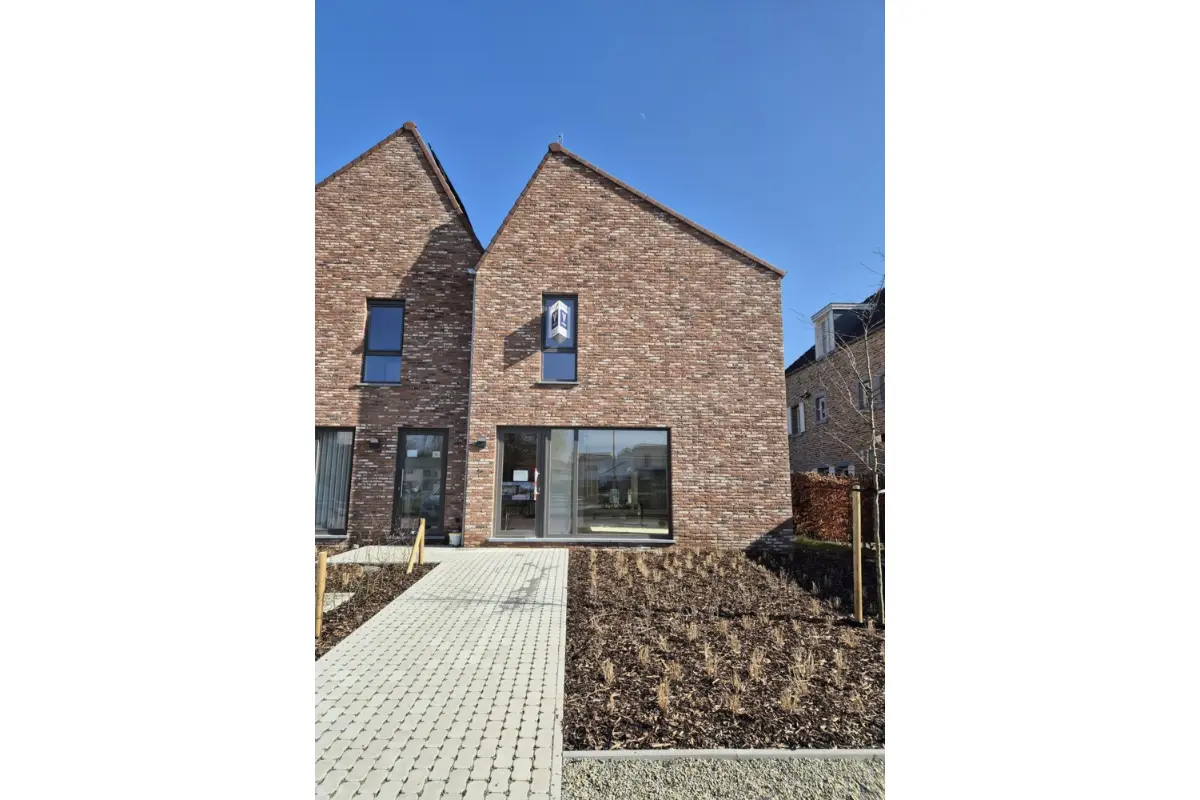 Huis te  koop in Wellen 3830 332000.00€ 3 slaapkamers 135.92m² - Zoekertje 598419